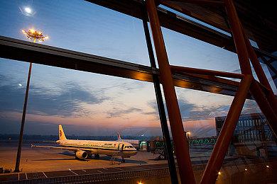 育碧响应日本玩家呼声 将《刺客信条：幻景》PS5版决定键改回标准